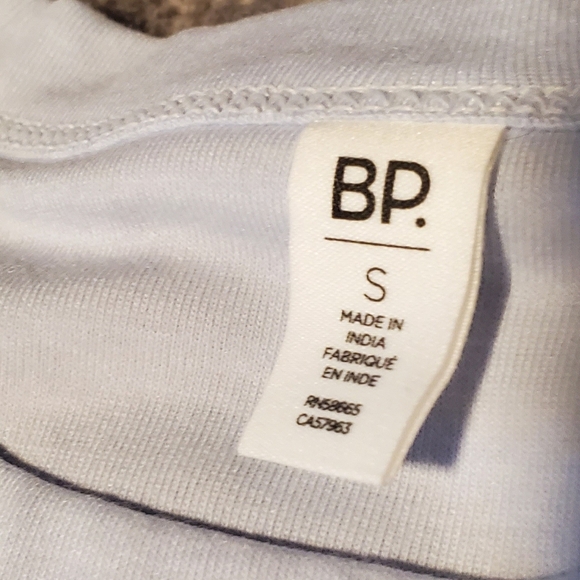 *NWT* BP. Layered Look Long Sleeve T-Shirt Size S - Picture 4 of 4